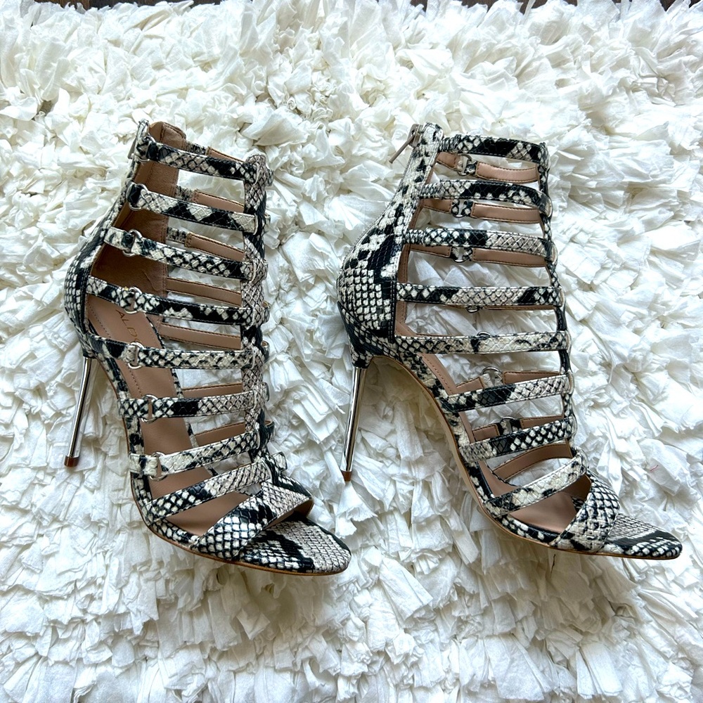 Aldo high heels. Brand new! Size 8